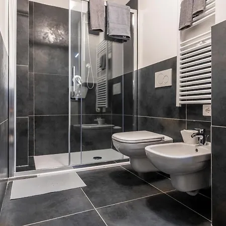 Comfort House In Centro + Box * Clusone